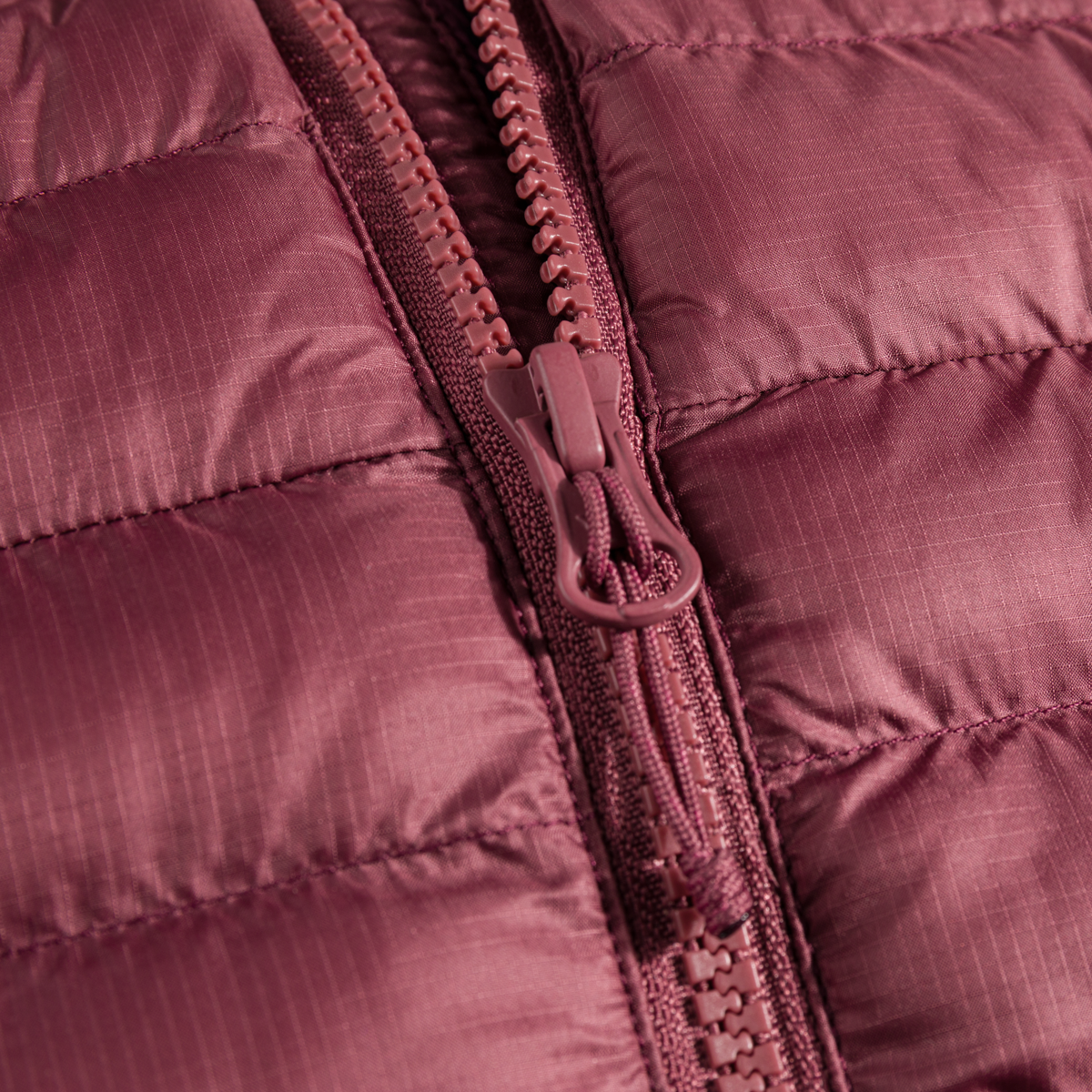 Nubaro Women's Insulated Jacket — Earth Red