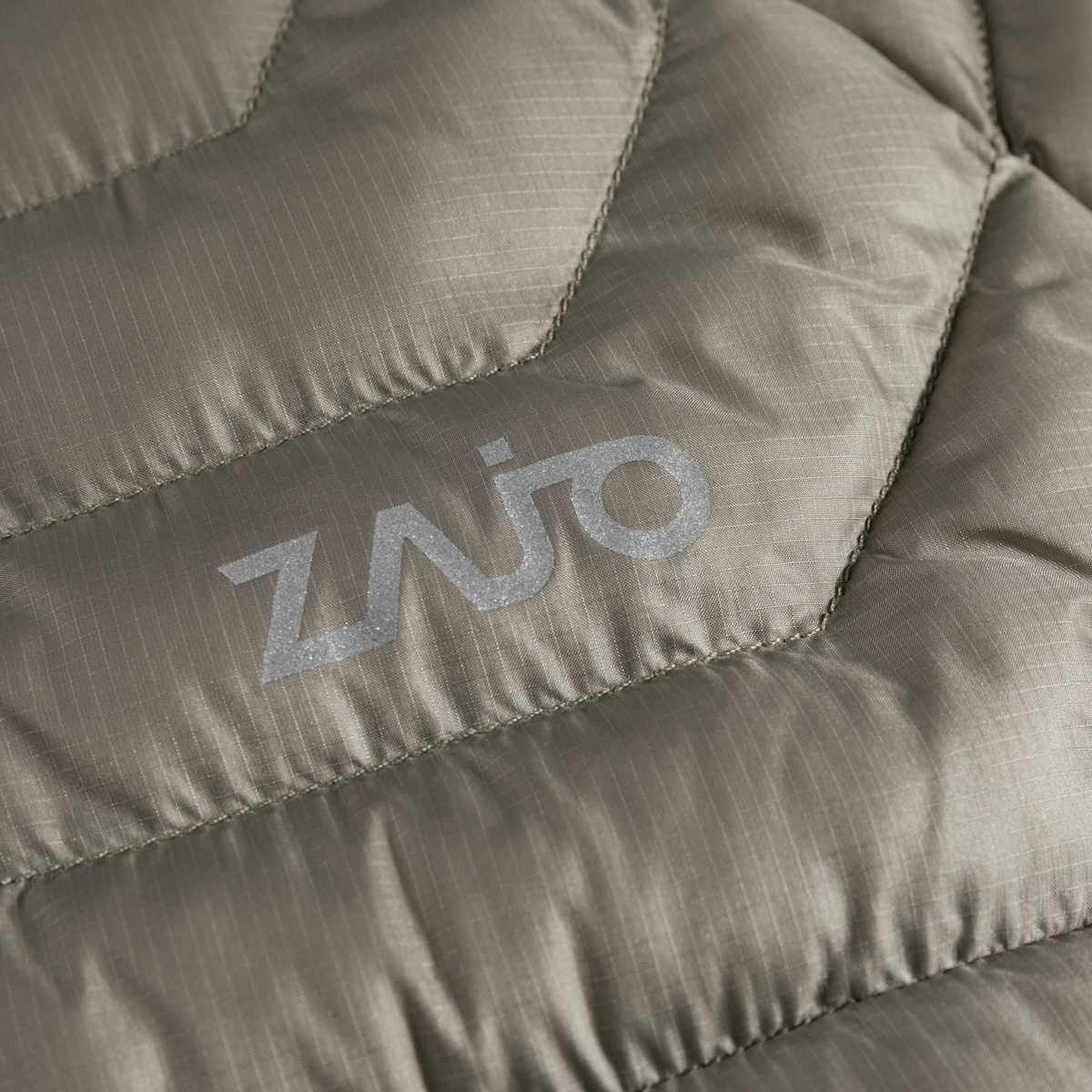 Nubaro Women's Insulated Jacket — Taupe Beige