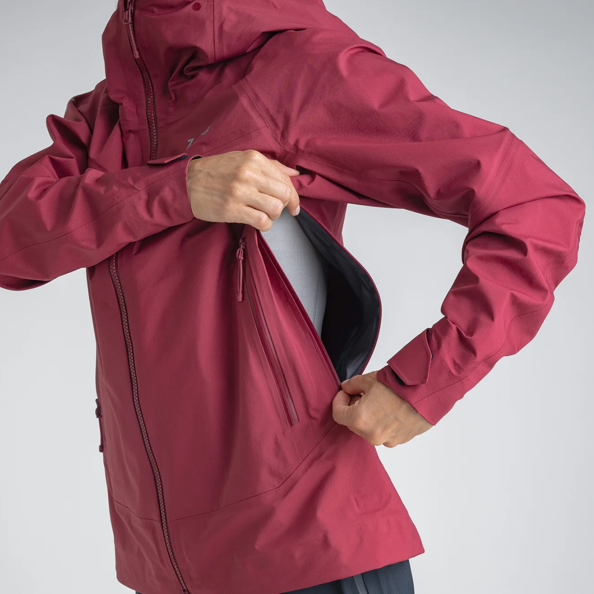 Torento Women's Waterproof 3L Jacket — Earth Red