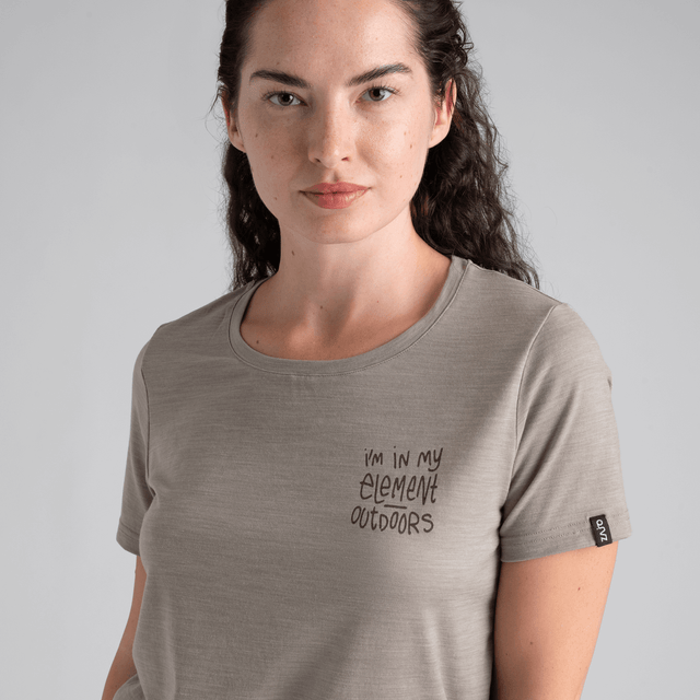 Kora Women's Merino T-shirt — Decadent Red