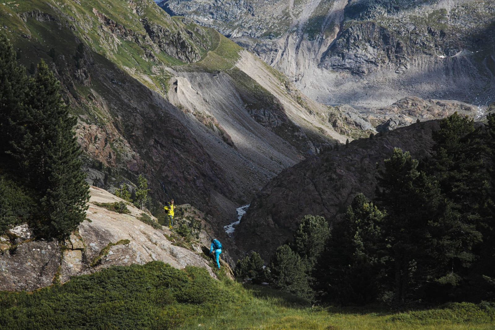 Hiking or trekking? What is the difference between them and what will I need?