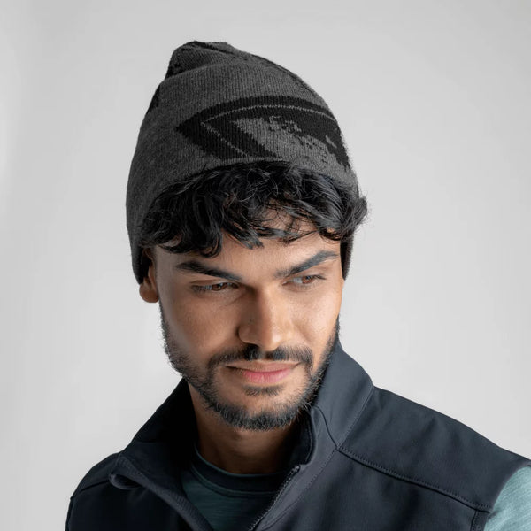 Emblemo Merino Beanie