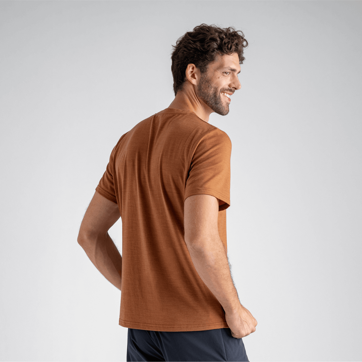 Kora Men's Merino Graphic T-shirt — Black Olive Element