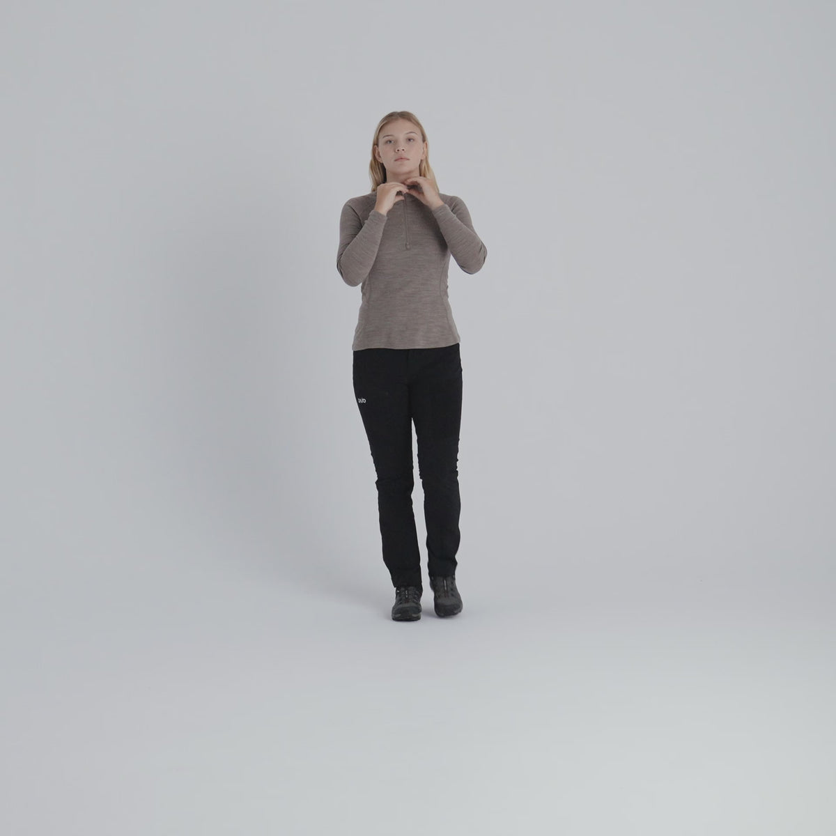 Hejma Women's Merino Zip Top — Grape Mauve