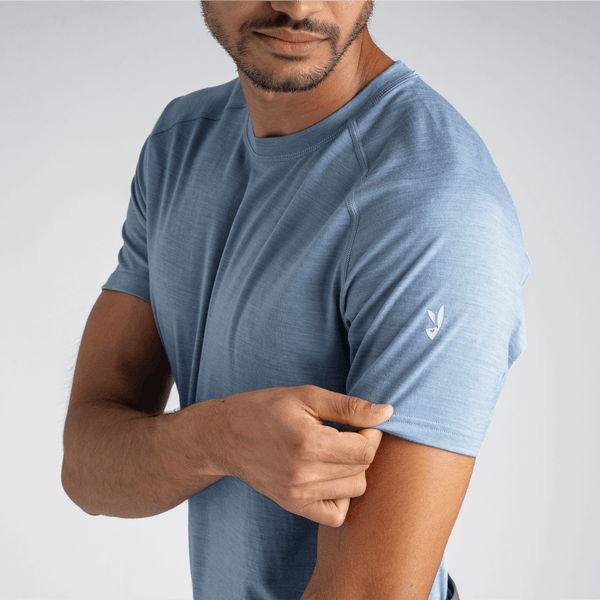Senti Men's Merino T-shirt — Decadent Red